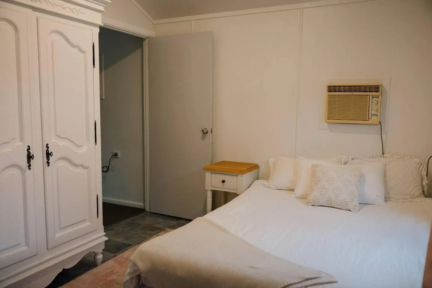 Stay Outback Clermont - Pet Friendly אוסטרליה
