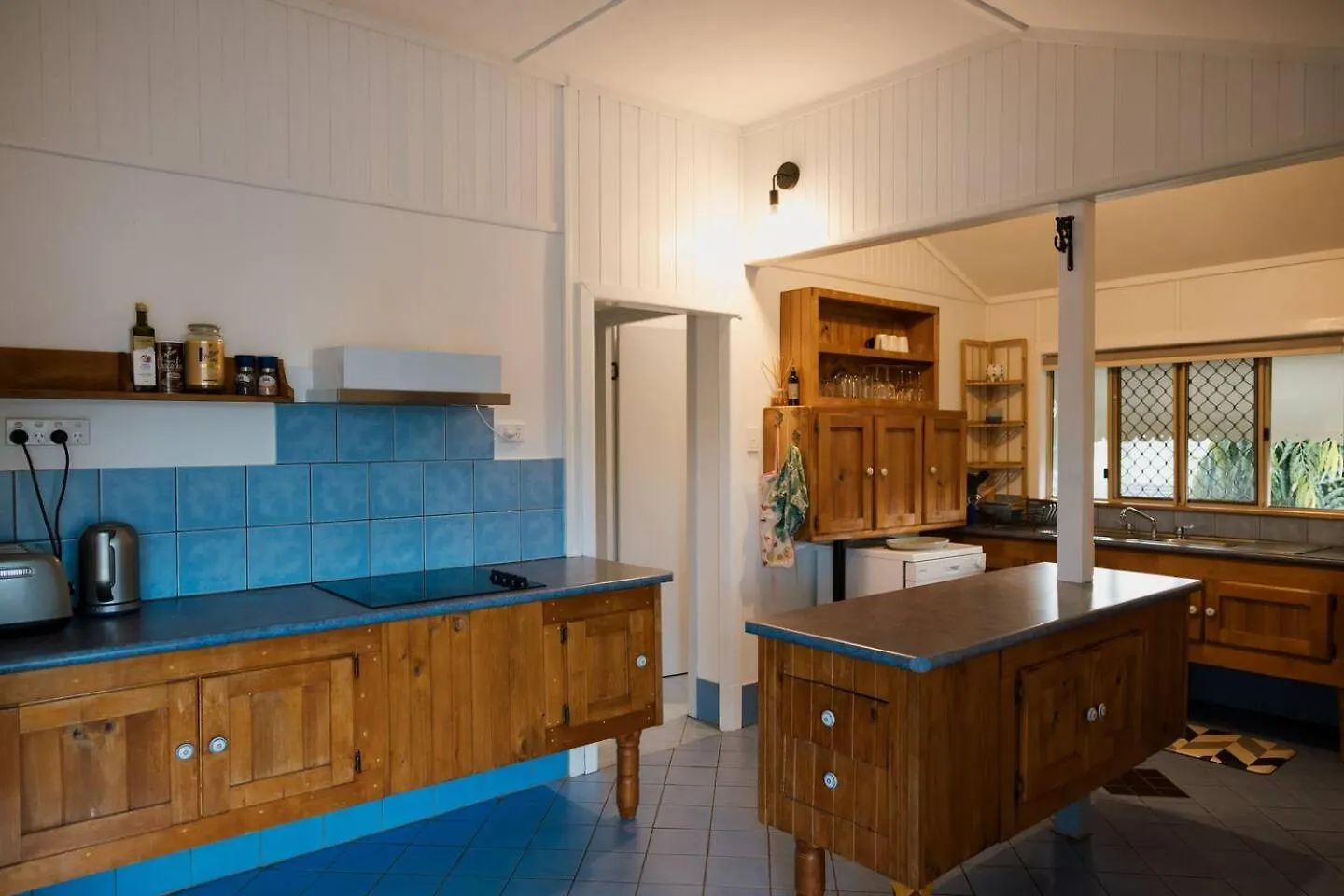 בית נופש Stay Outback Clermont - Pet Friendly