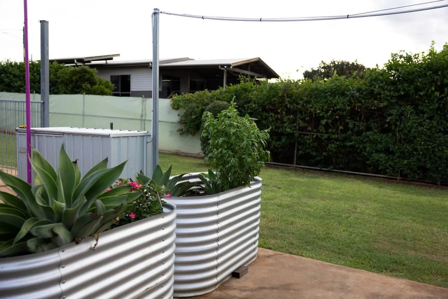 בית נופש Stay Outback Clermont - Pet Friendly