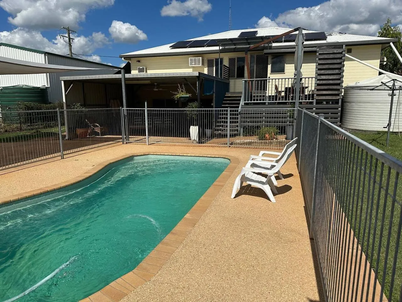 Stay Outback Clermont - Pet Friendly